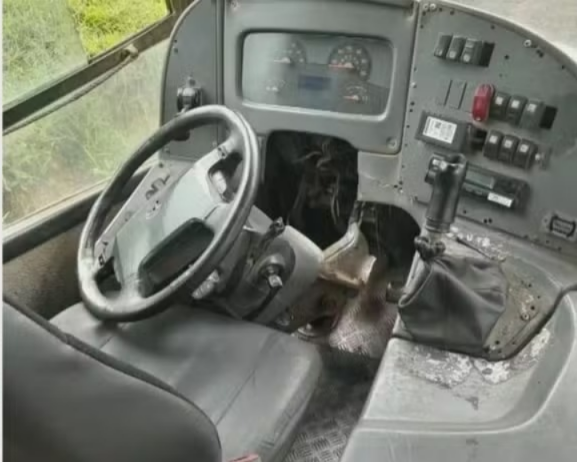 Volante de coletivo se solta durante viagem em linha que atende bairro rural de Campinas