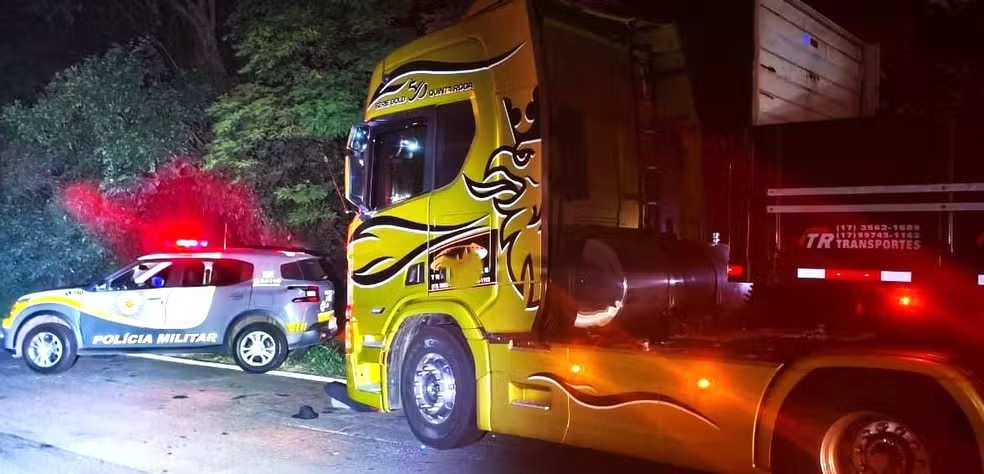 Dupla é presa após render motorista na rodovia durante a madrugada em Limeira