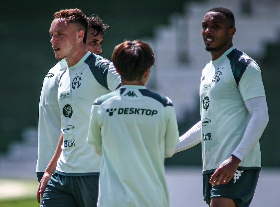 Guarani faz últimos ajustes para a estreia na Série C