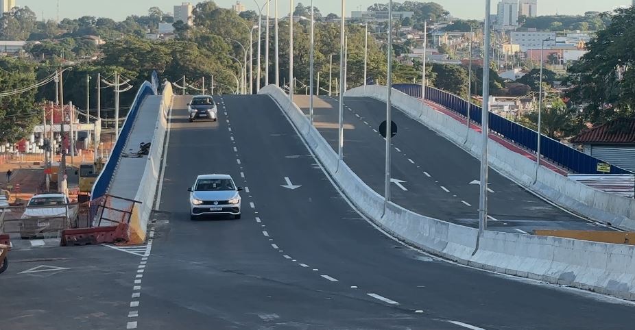 Viaduto de Hortolândia é entregue com presença do ministro dos Transportes