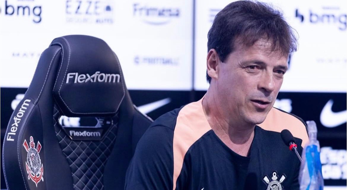 Corinthians tem noite de estreias diante do Platense na Argentina pela Copa Libertadores