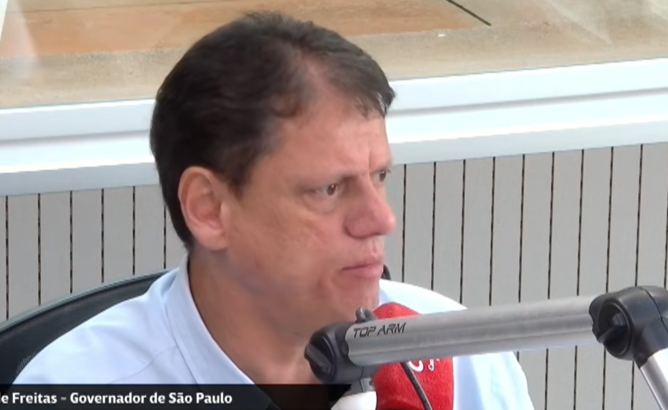 Com pressão na saúde, Tarcísio anuncia hospital em Campinas e contratação de atendimentos privados